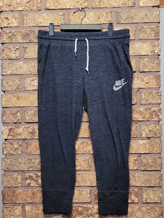Nike Pants - Nike Charcoal Gray Jogger Capri Sweatpants Size Medium